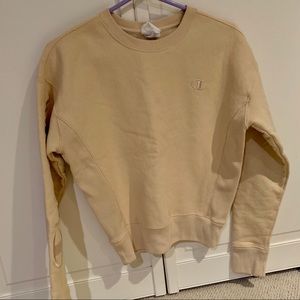 ✨yellow champion women’s hoodie ✨